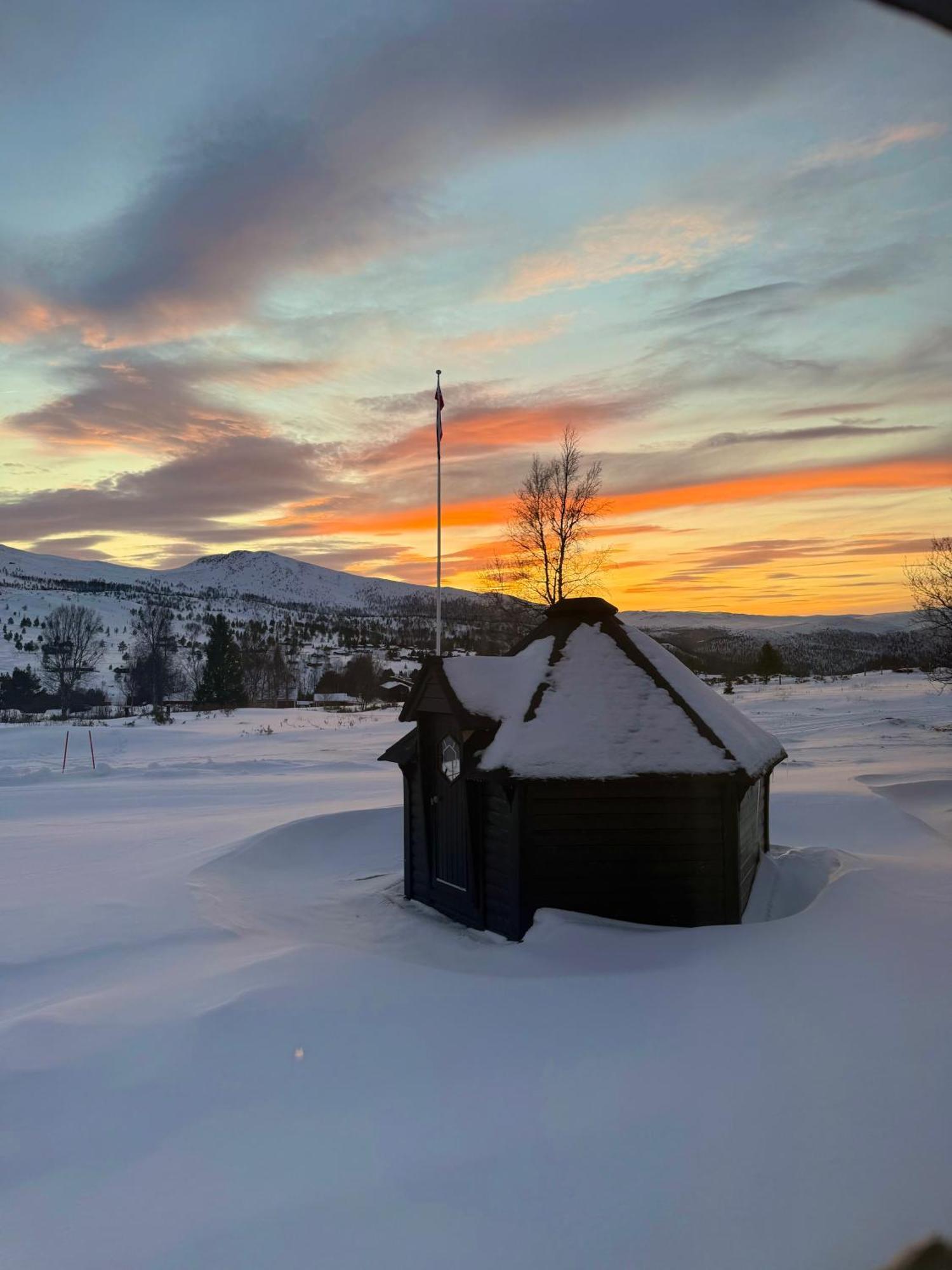 Hovringen Hogfjellshotell Exteriör bild